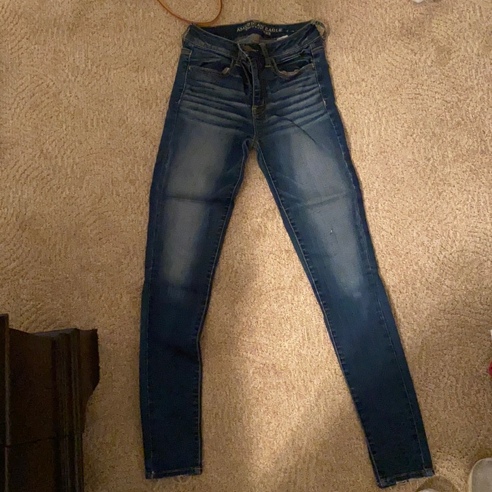 American Eagle High Rise Jeans